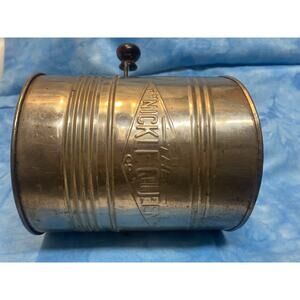 Nickle Queen Flour Sifter Turned Wood Knob Handle Primitive 6" Tall Vintage